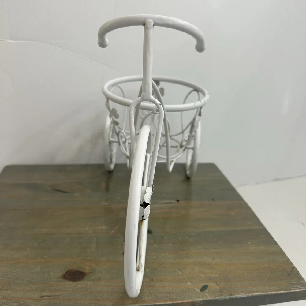 Vintage Metal Tricycle Planter Plant Stand Shabby Chic Rustic White Holds 6